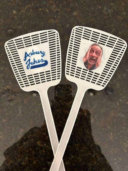 (image for) Jukes Fly Swatter